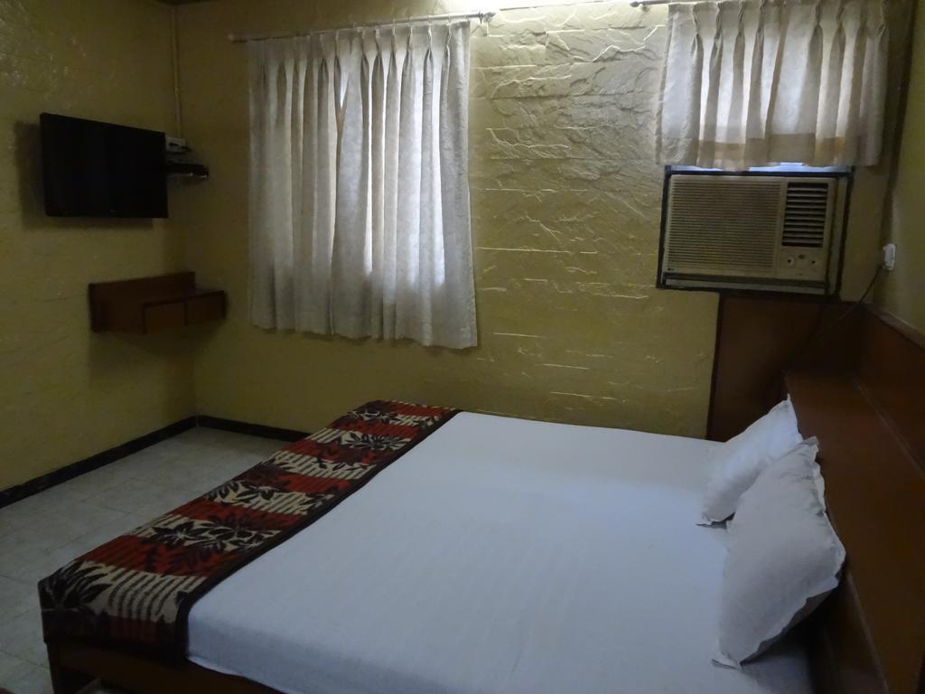 Hotel Happy Home Mumbai Dış mekan fotoğraf