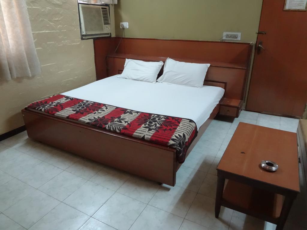 Hotel Happy Home Mumbai Dış mekan fotoğraf
