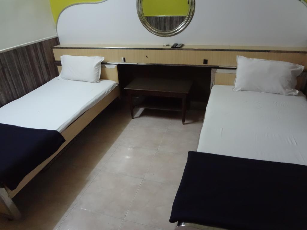 Hotel Happy Home Mumbai Dış mekan fotoğraf